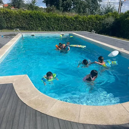 Felizes Em Família/com Amigos *